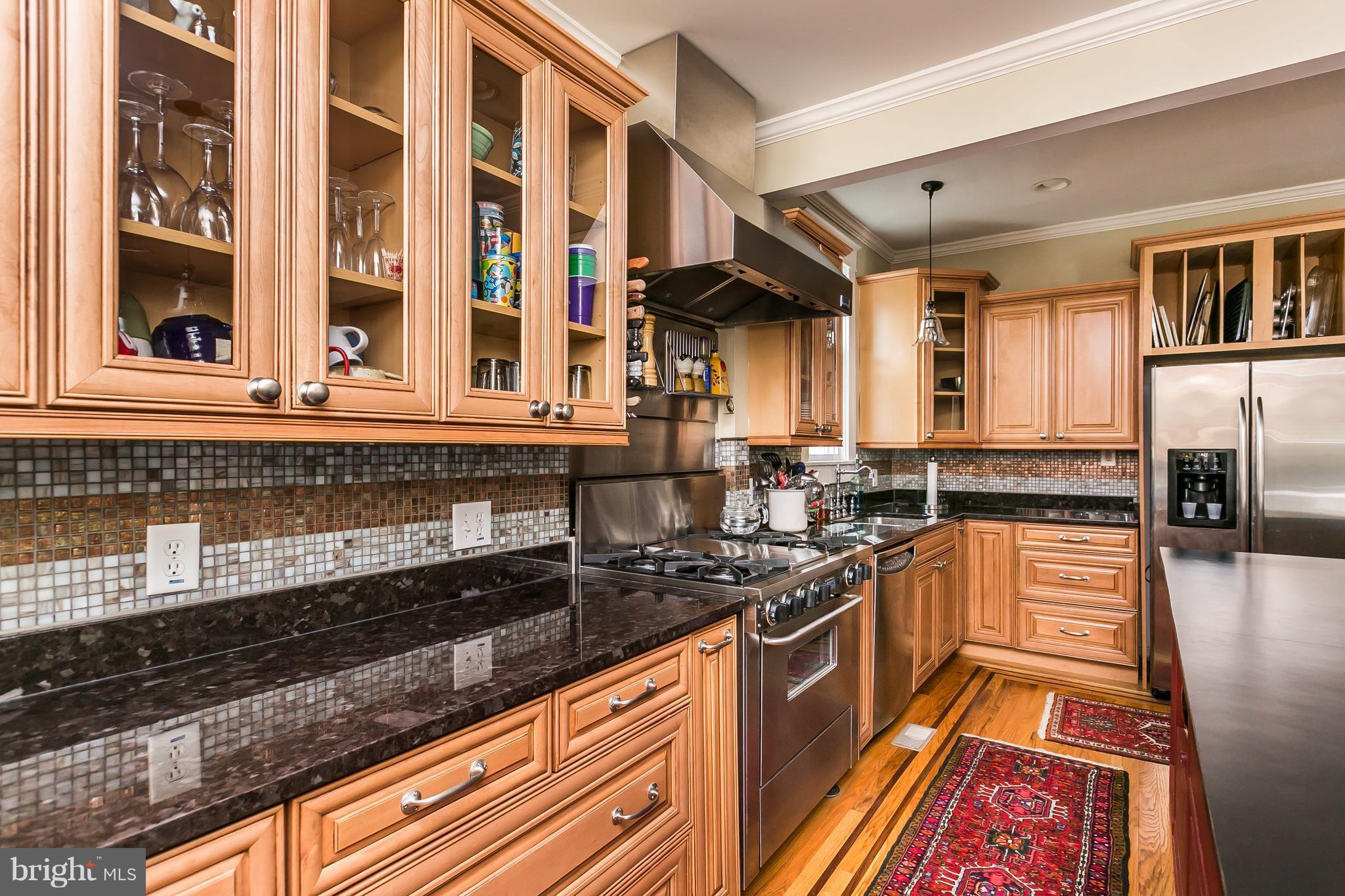 17 Overbrook Road Baltimore, MD 21228 - Photo 12 of 30 Stainless steel, granite no detail overlooked!
