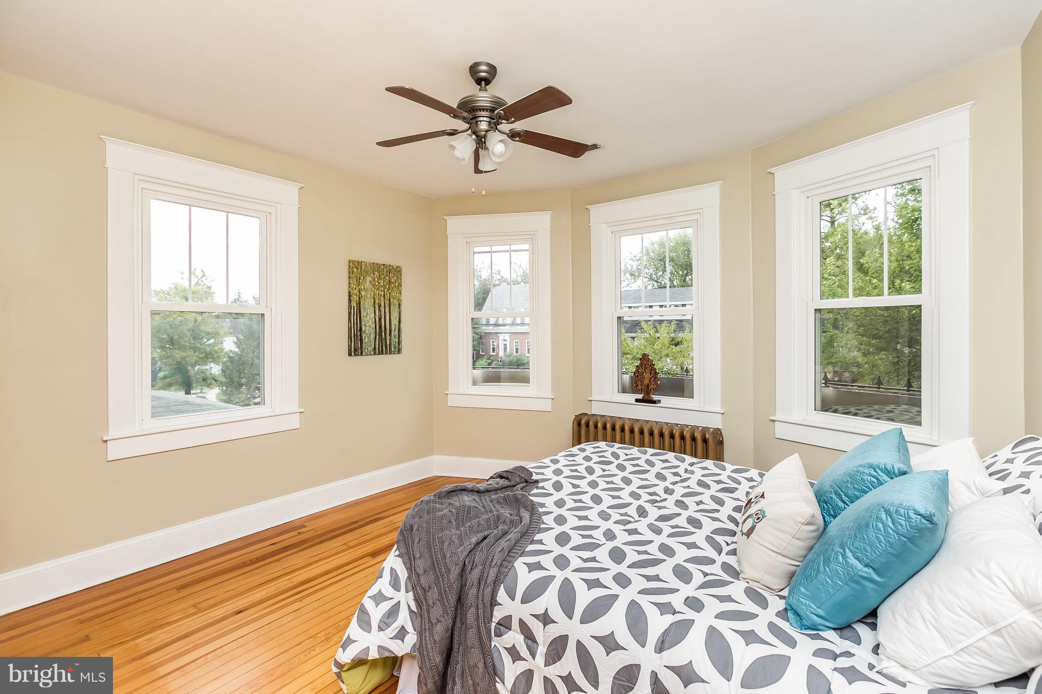 17 Overbrook Road Baltimore, MD 21228 - Photo 19 of 30 Gorgeous hardwood floors