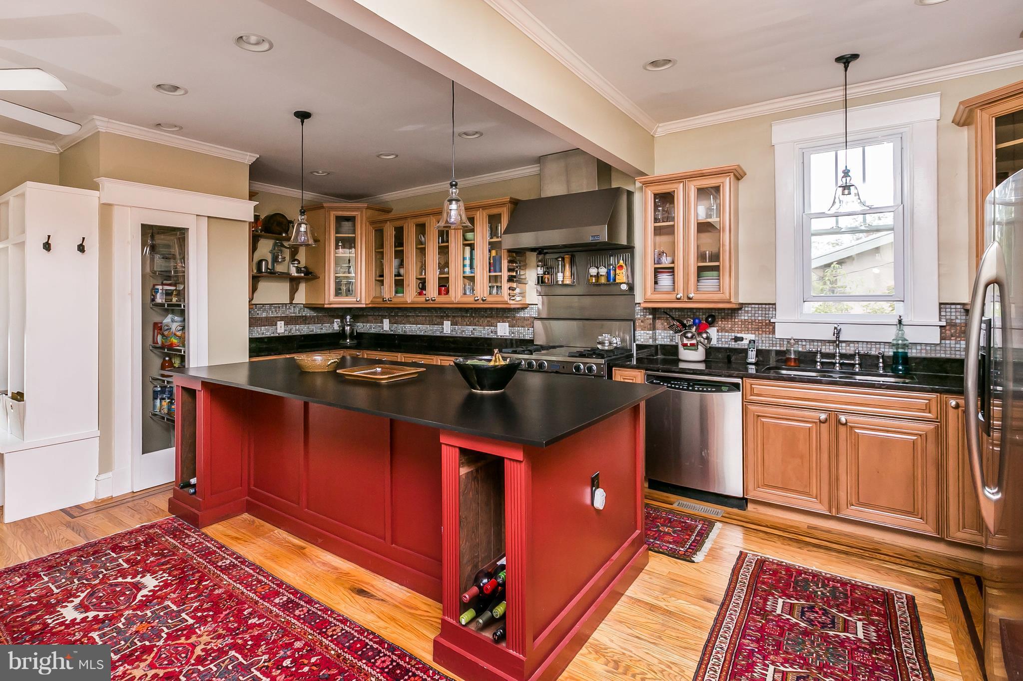 17 Overbrook Road Baltimore, MD 21228 - Photo 9 of 30 HUGE Kitchen A cook's dream!