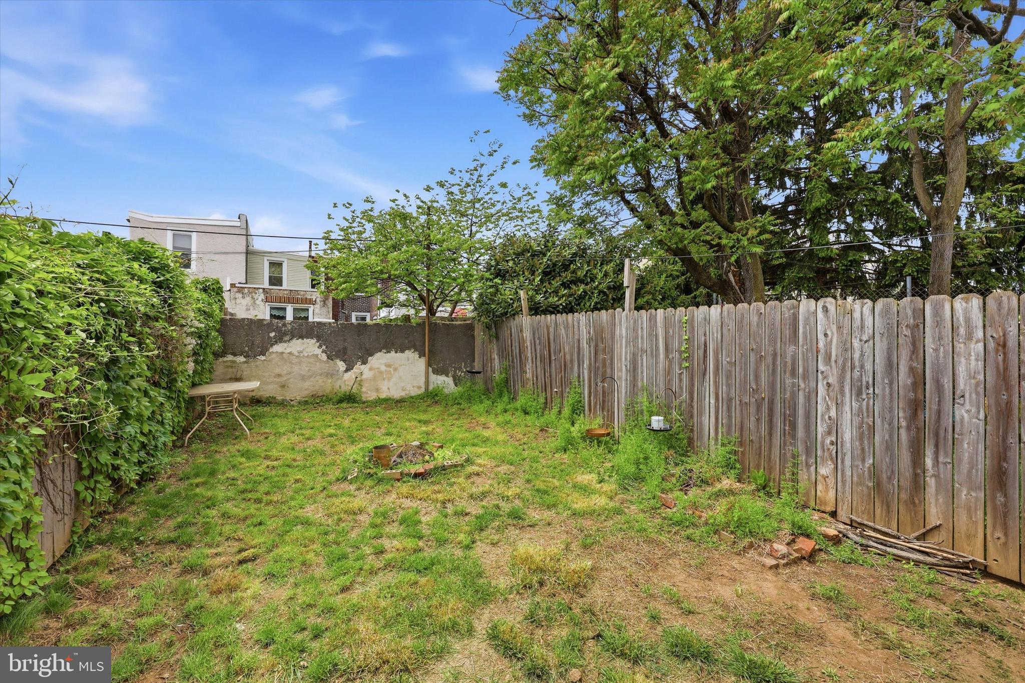 2442 East Gordon Street Philadelphia, PA 19125 - Photo 34 of 40 a view of a backyard