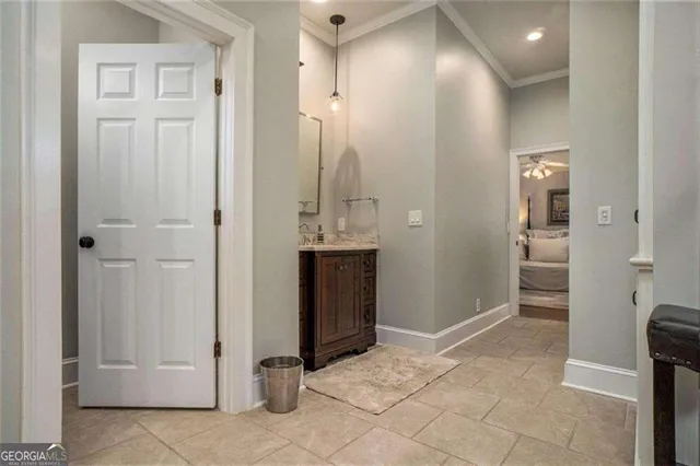 a view of a house with a big yard