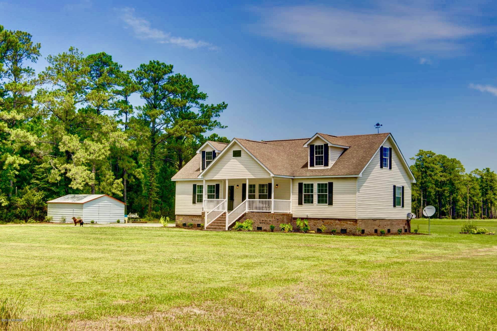 490 Makelyville Road Scranton, NC 27875 - Photo 3 of 46 fullsizeoutput_1155