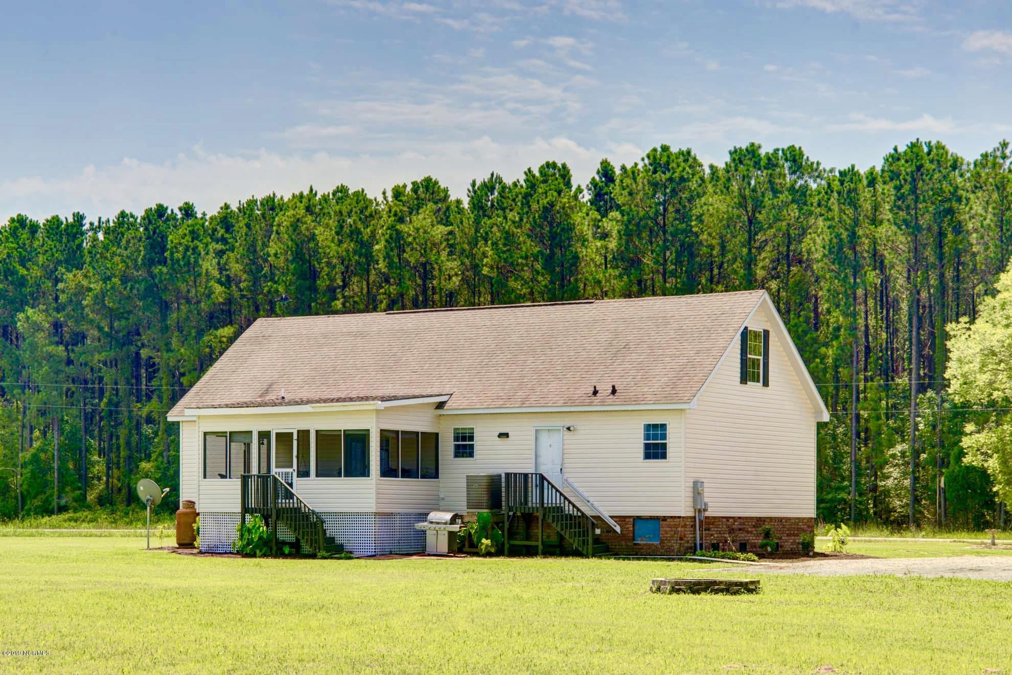 490 Makelyville Road Scranton, NC 27875 - Photo 7 of 46 fullsizeoutput_115b