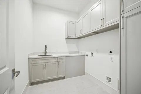 $1,584,000 | 209 Sutton Row Place, Houston, TX 77024