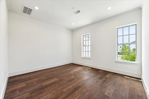 $1,584,000 | 209 Sutton Row Place, Houston, TX 77024