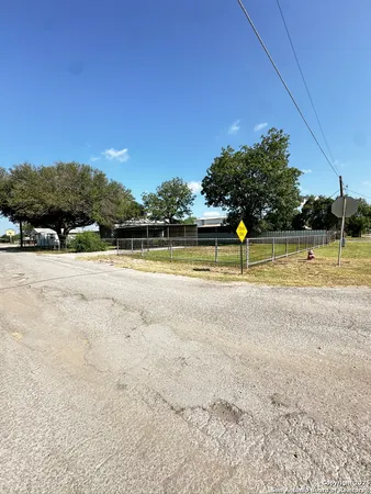 $160,000 | 0 East Fannin Street, Uvalde, TX 78801