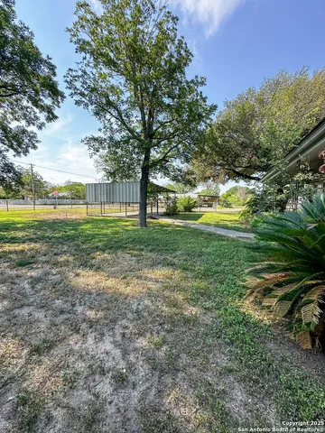 $163,000 | 0 East Fannin Street, Uvalde, TX 78801