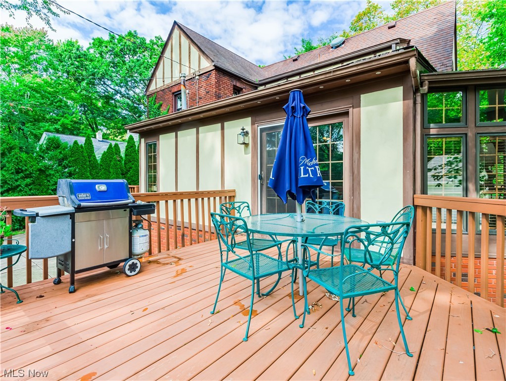 2906 Hastings Road Silver Lake, OH 44224 - Photo 27 of 32 Deck