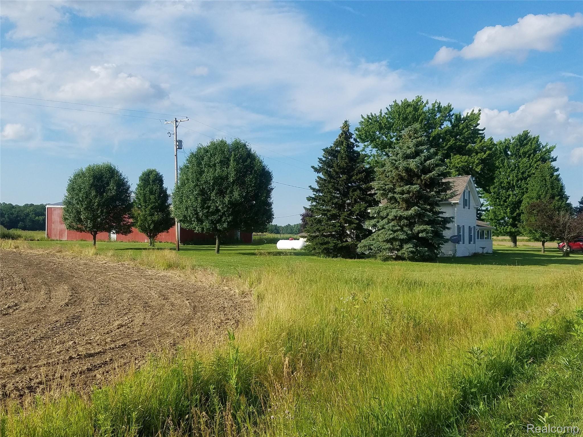 8147 Shipman Road Corunna, MI 48817 - Photo 26 of 26 yard 3.jpg