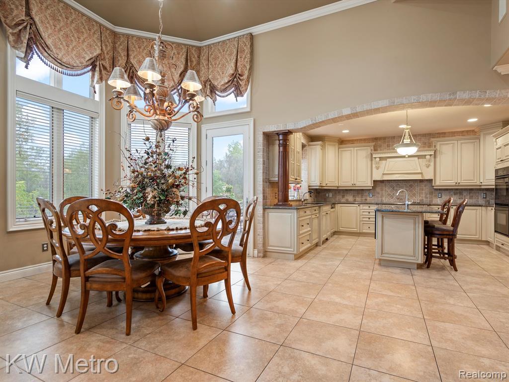 1122 Autumnview Drive Rochester, MI 48307 - Photo 15 of 68