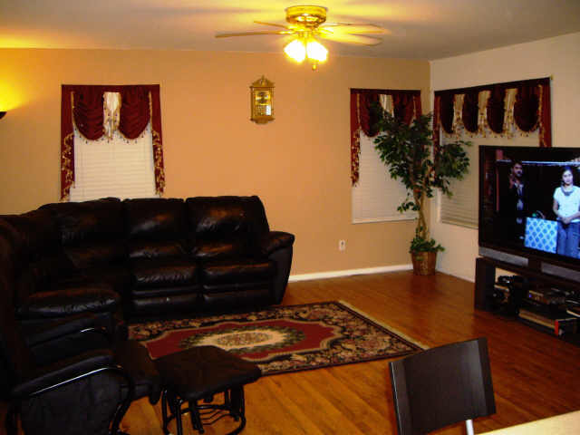 1053 West Bruce Avenue Gilbert, AZ 85233 - Photo 2 of 6 Additional Photo