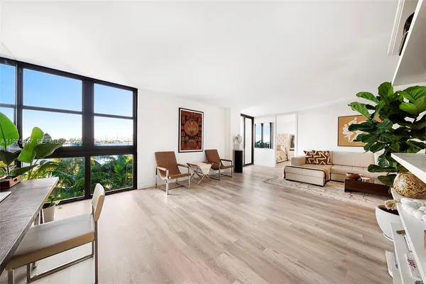 $5,000 | 9 Island Avenue, Unit 702, Miami Beach, FL 33139