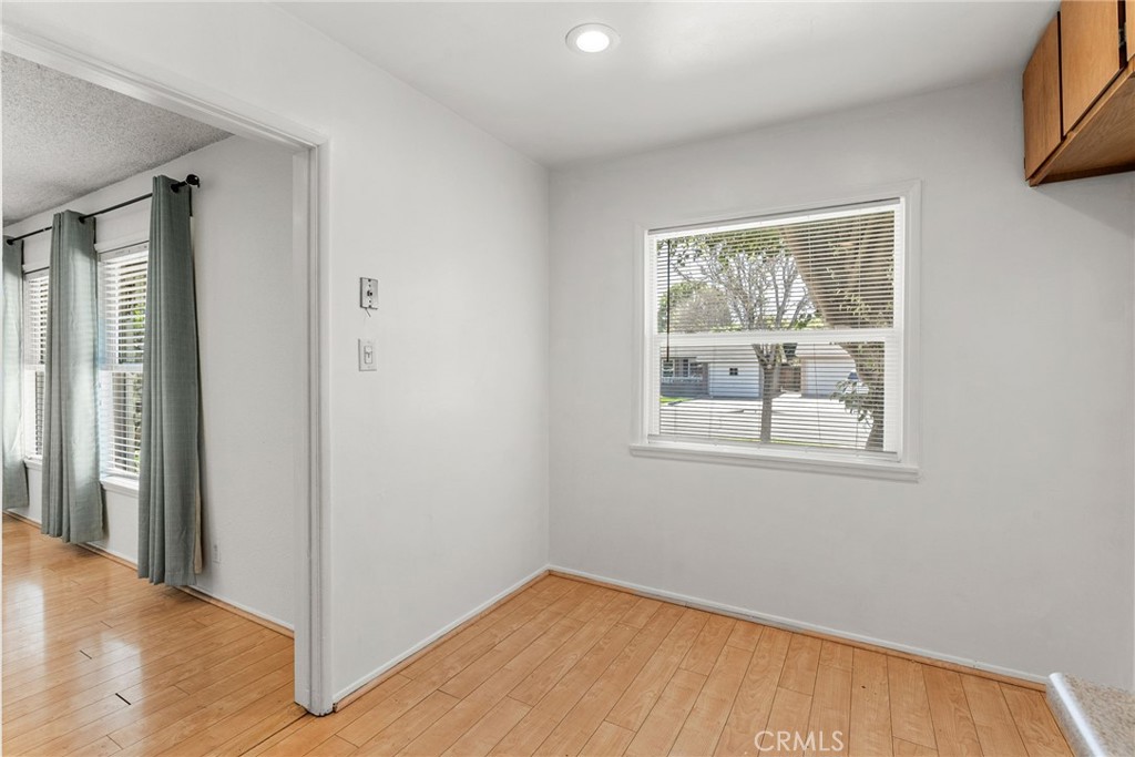 647 Magnolia Avenue Brea, CA 92821 - Photo 11 of 50