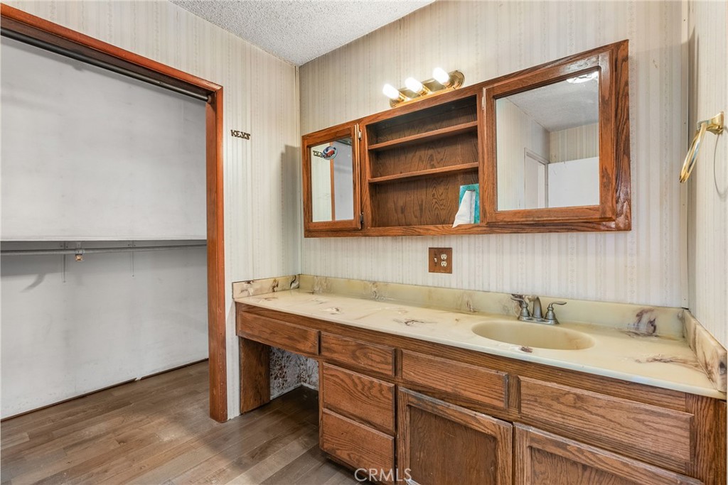 647 Magnolia Avenue Brea, CA 92821 - Photo 23 of 50