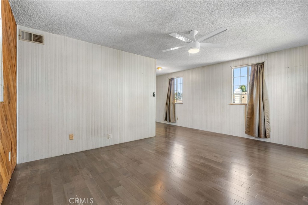 647 Magnolia Avenue Brea, CA 92821 - Photo 31 of 50