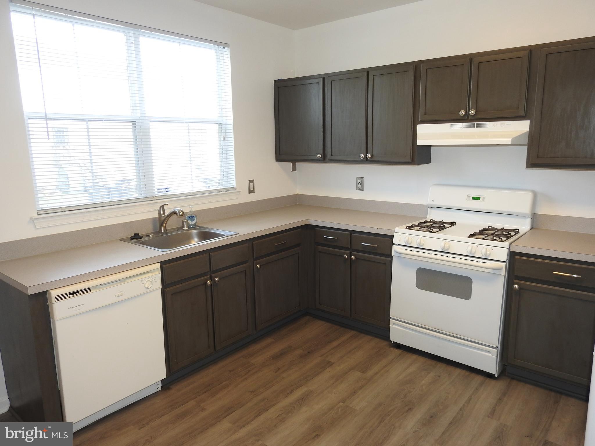 1845 Tubman Road Southeast Washington, DC 20020 - Photo 8 of 27 Kitchen