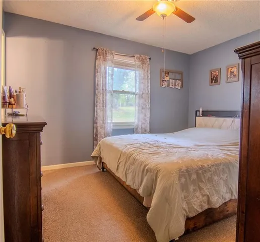 $215,000 | 218 Crawford Drive, Clinton, MO 64735