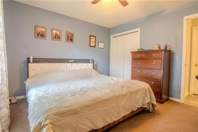 $215,000 | 218 Crawford Drive, Clinton, MO 64735