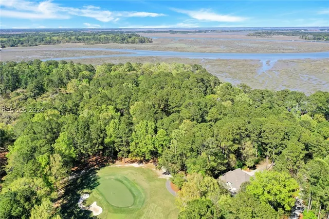 $635,000 | 3 Tybee Island Court, Bluffton, SC 29910