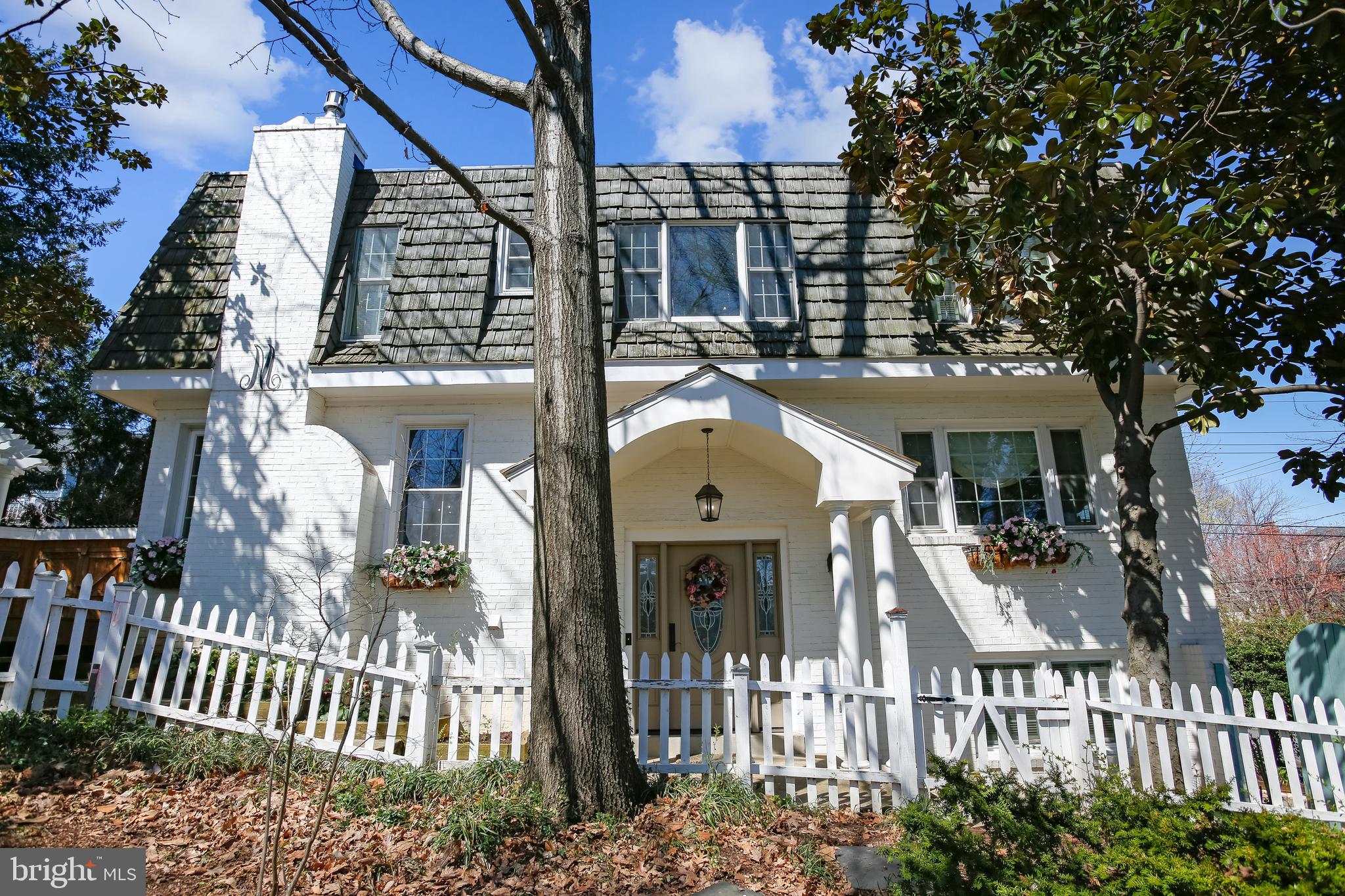 14 Russell Road Alexandria, VA 22301 - Photo 1 of 69 Exterior Front View
