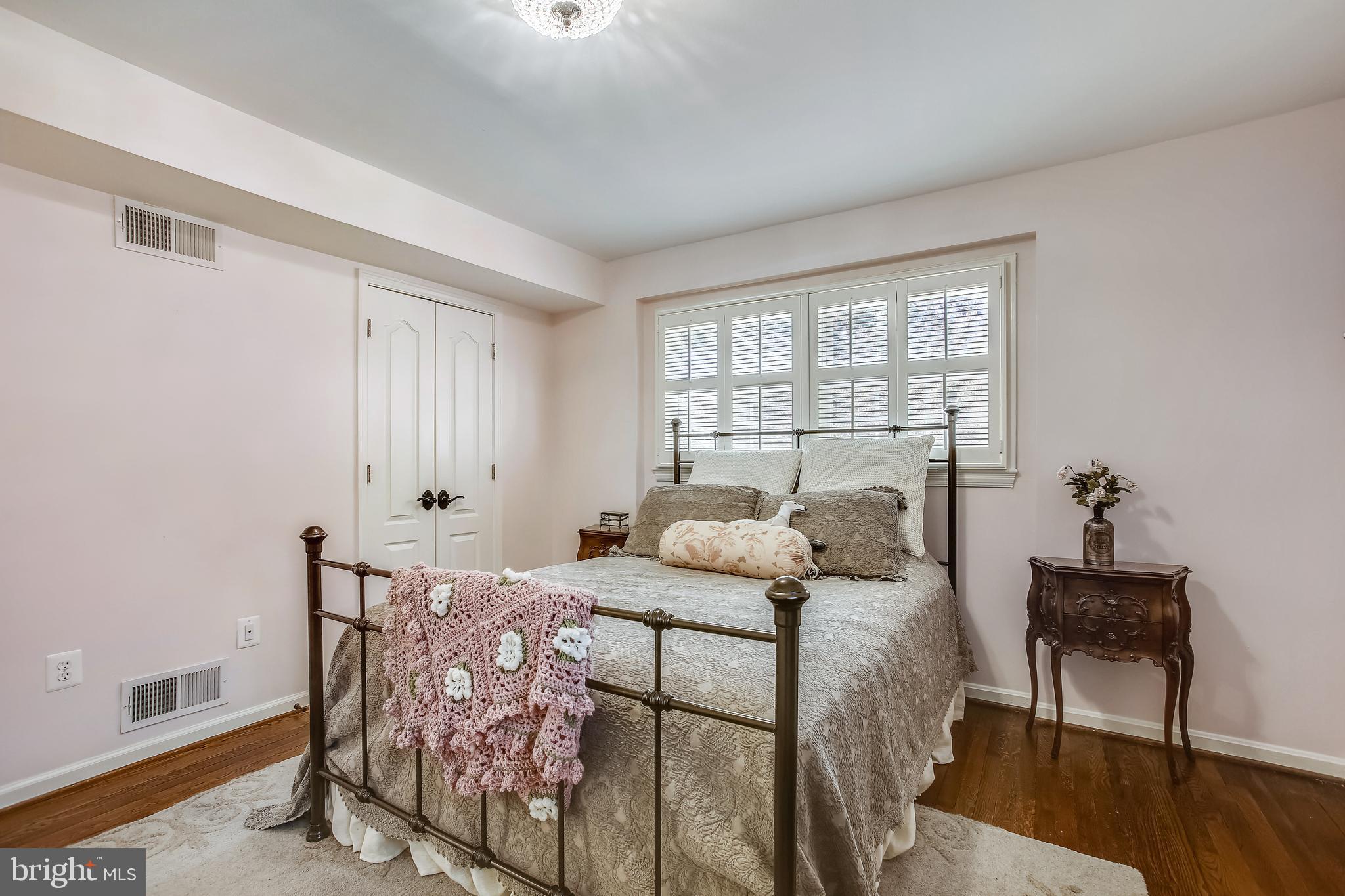 14 Russell Road Alexandria, VA 22301 - Photo 33 of 69 Second Bedroom - Upper Level