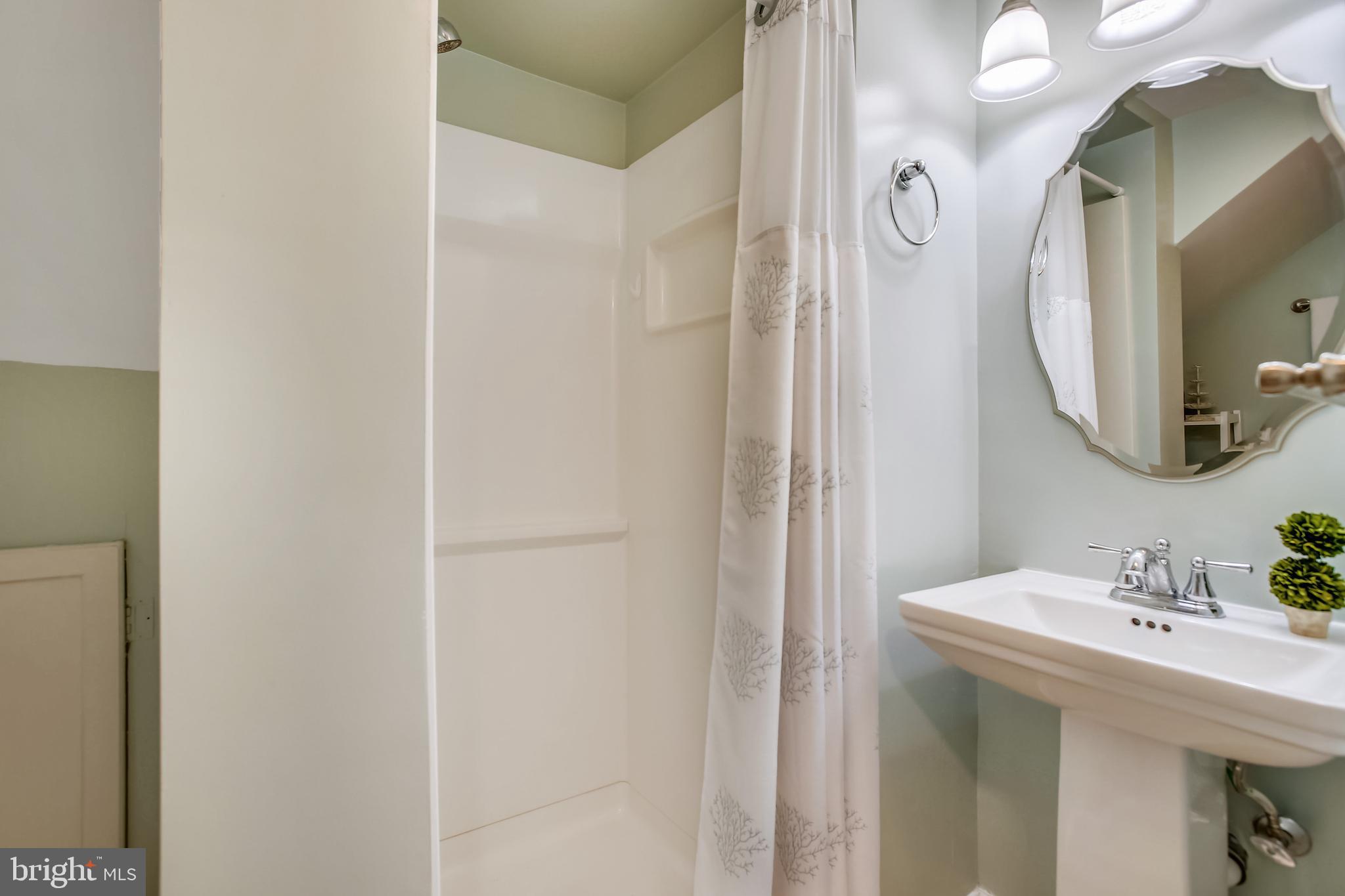 14 Russell Road Alexandria, VA 22301 - Photo 49 of 69 Full Bath - Lower Level
