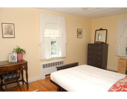 6 Heard Road Arlington, MA 02474 - Photo 9 of 13 Gallery Image 9