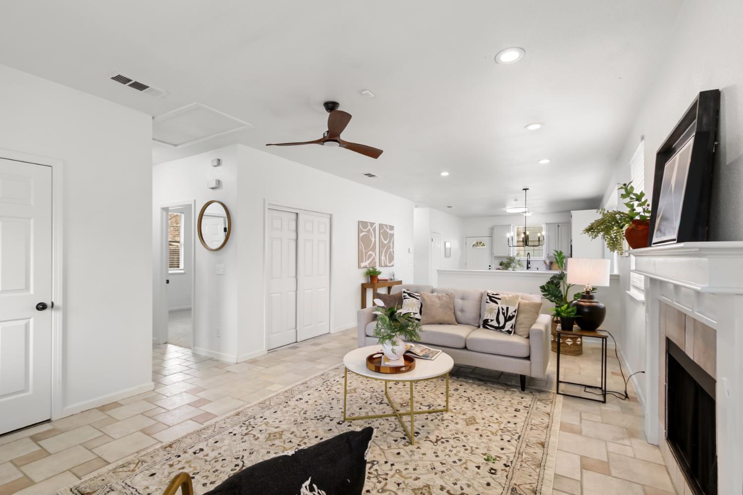 225 Creekside Way Winters, CA 95694 - Photo 6 of 55