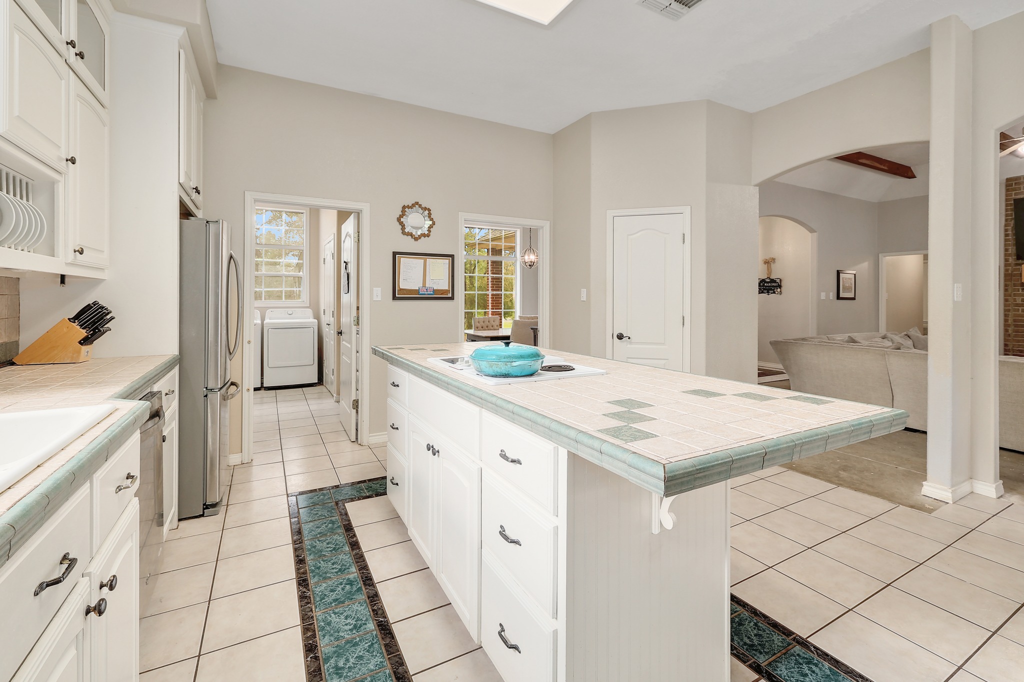 286 Arbors Circle Elgin, TX 78621 - Photo 14 of 40