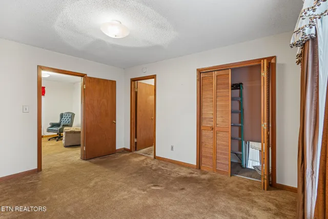 $289,000 | 808 Cantrell Place, Etowah, TN 37331