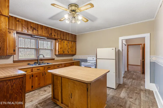 $289,000 | 808 Cantrell Place, Etowah, TN 37331