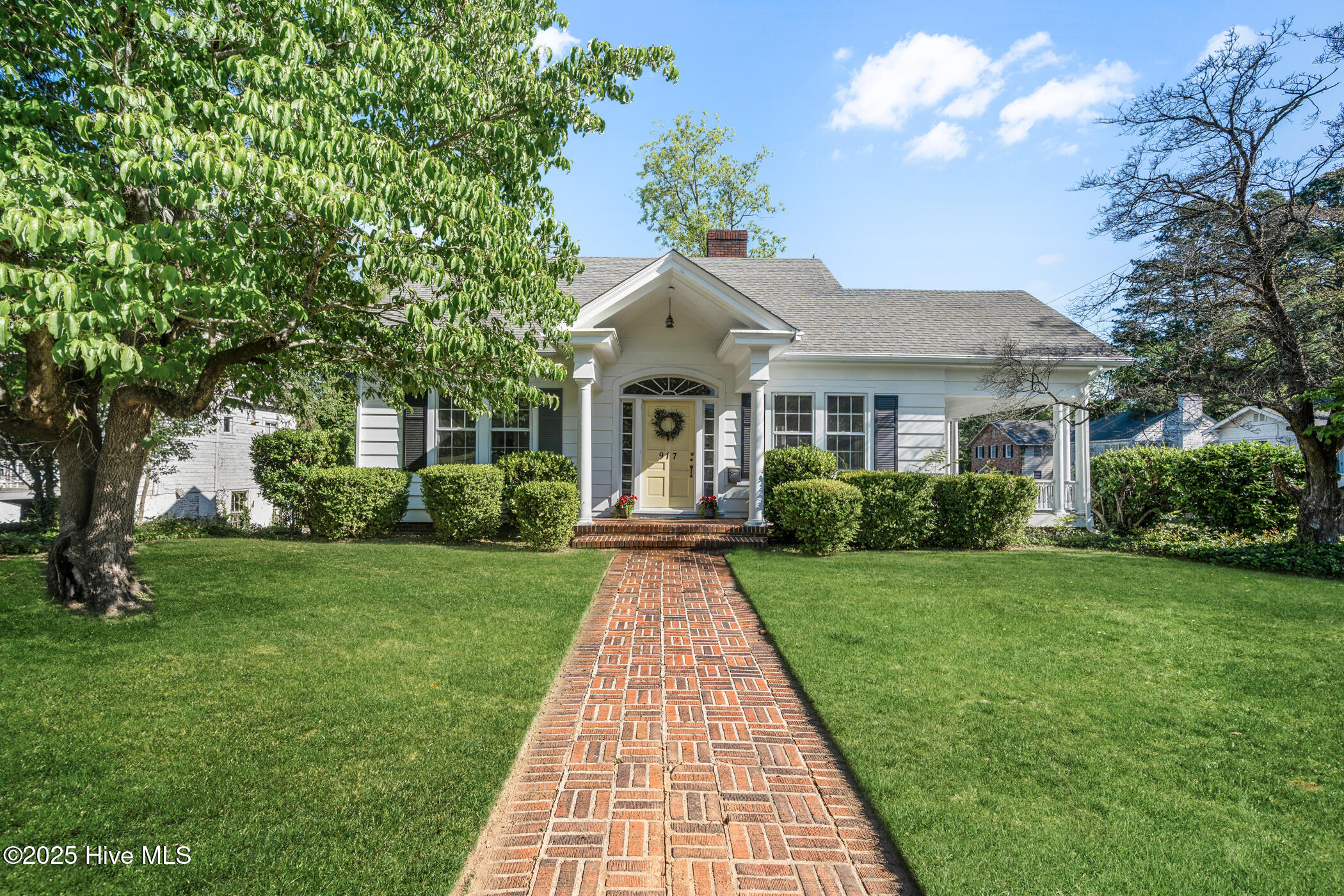 917 Fayetteville Road Rockingham, NC 28379 - Photo 1 of 35 917 Fayetteville Rd