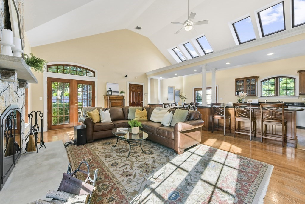 23 Landers Road Stoneham, MA 02180 - Photo 2 of 42