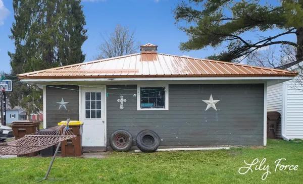 $177,000 | 504 Lafayette Street, Ionia, MI 48846