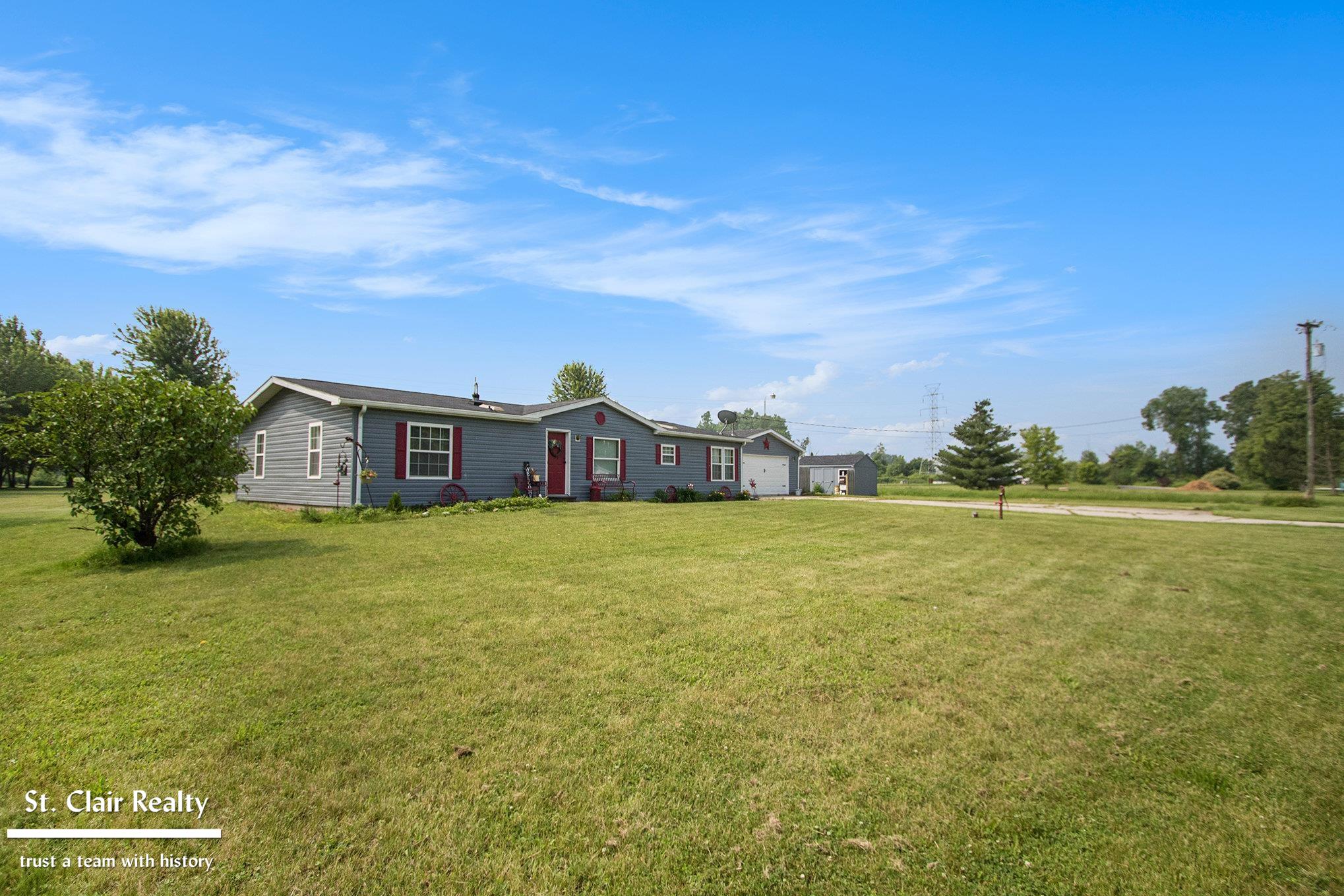 9229 Lambs Road Goodells, MI 48027 - Photo 3 of 24 50114059-2.JPG