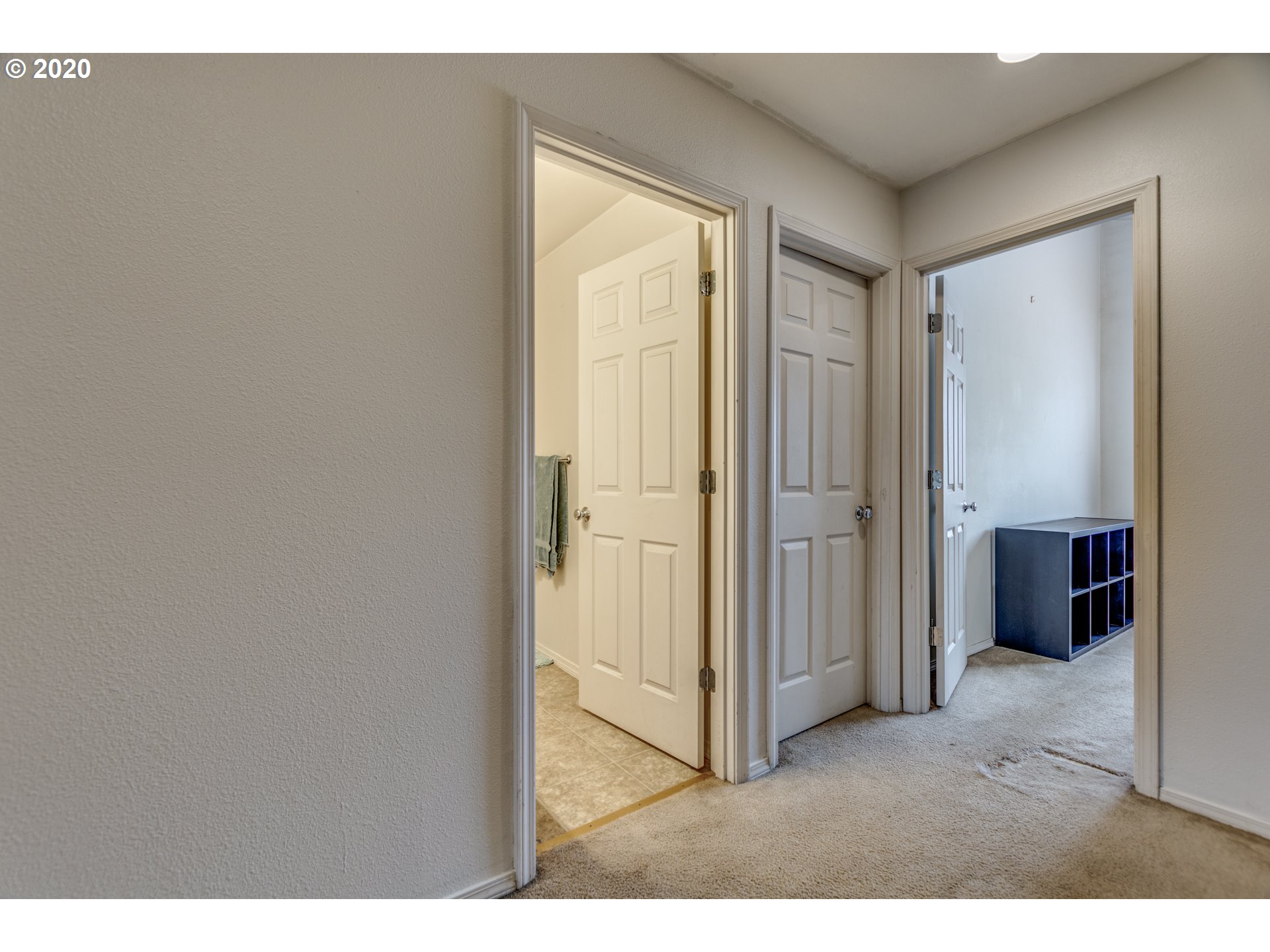5893 Southeast 16th Loop Gresham, OR 97080 - Photo 17 of 27 Gallery Image 17
