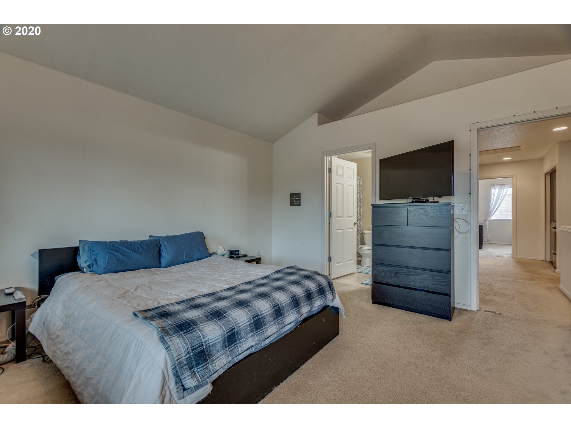 5893 Southeast 16th Loop Gresham, OR 97080 - Photo 19 of 27 Gallery Image 19