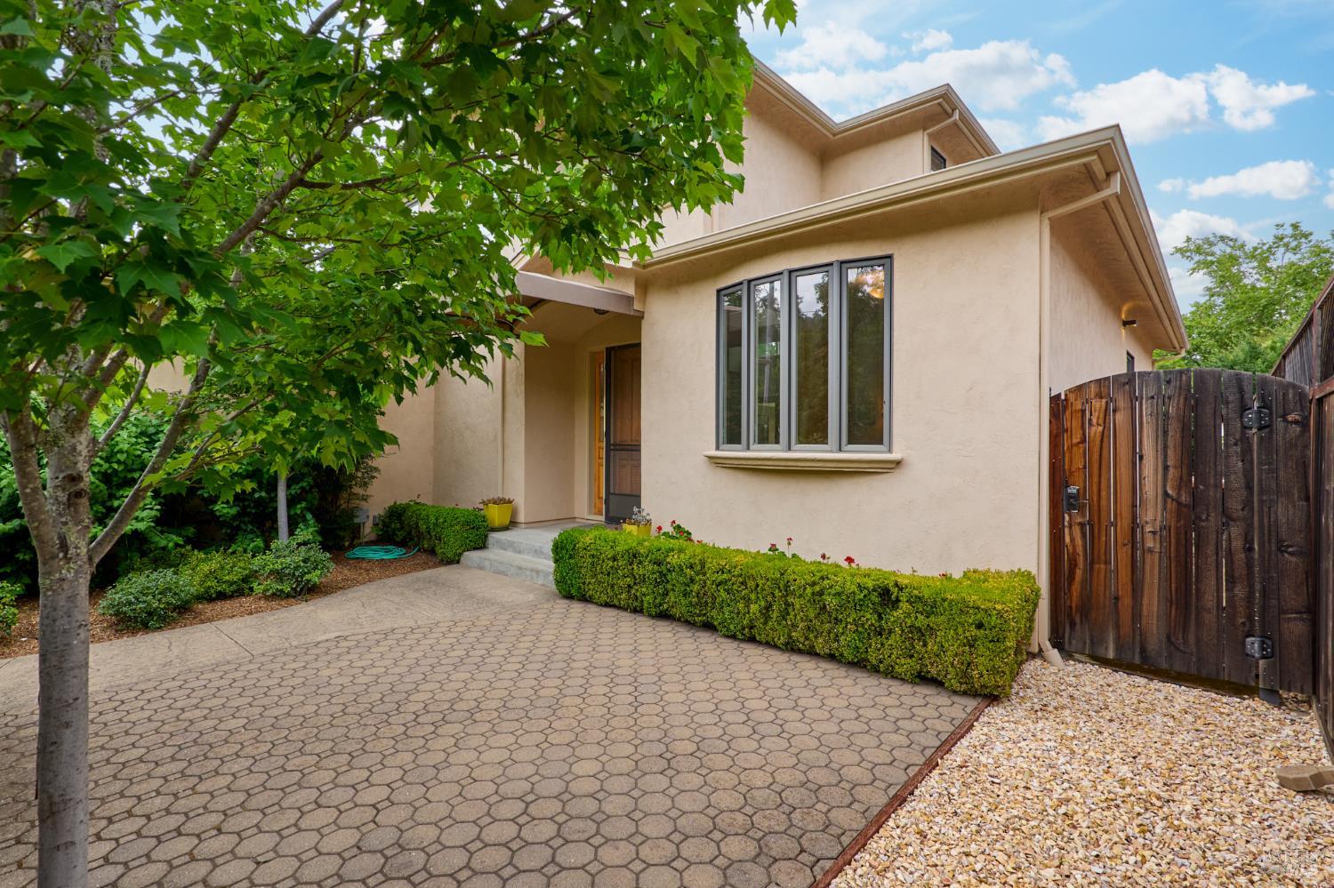 1702 Myrtle Street Calistoga, CA 94515 - Photo 23 of 30