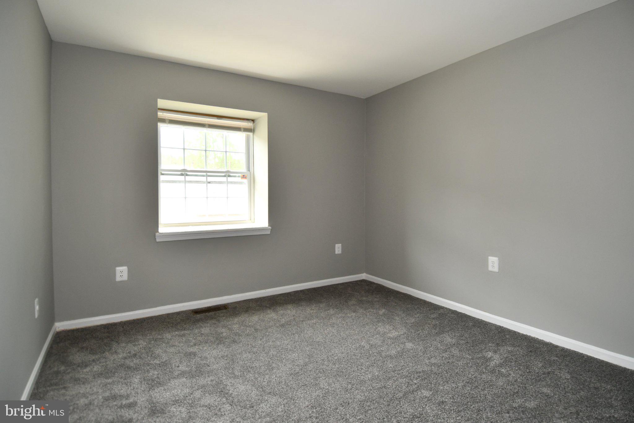 7737 Merrick Lane Landover, MD 20785 - Photo 23 of 34 Bright and airy blank canvas room.