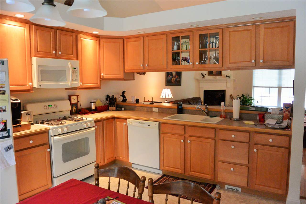 35 Odd Fellows Road, Unit 20C Hampstead, NH 03826 - Photo 4 of 14 Gallery Image 4