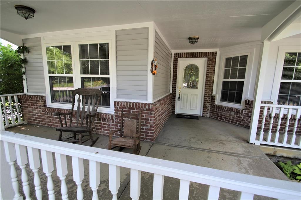 4814 Melbourne Road Indianapolis, IN 46228 - Photo 3 of 33 Gallery Image 3