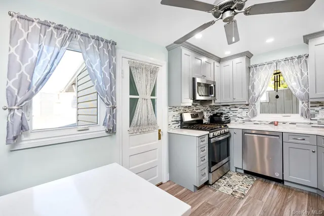 $848,000 | 77-20 62nd Street | Glendale