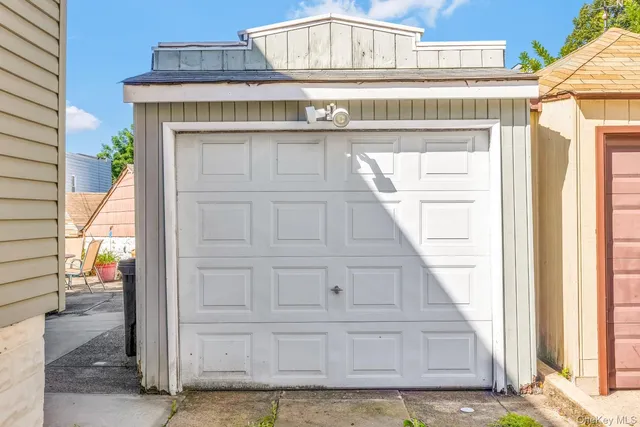 $848,000 | 77-20 62nd Street | Glendale