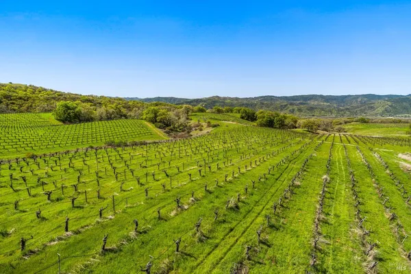 $6,950,000 | 5155 Mill Creek Road, Ukiah, CA 95482