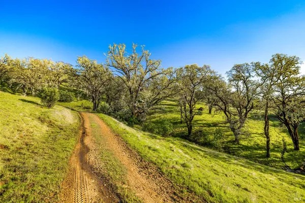 $6,950,000 | 5155 Mill Creek Road, Ukiah, CA 95482