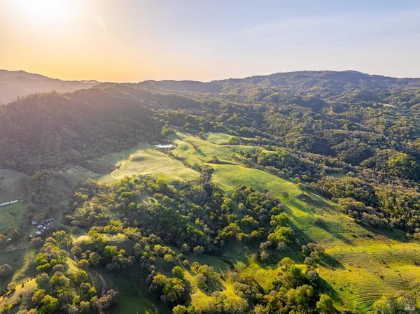 $6,950,000 | 5155 Mill Creek Road, Ukiah, CA 95482