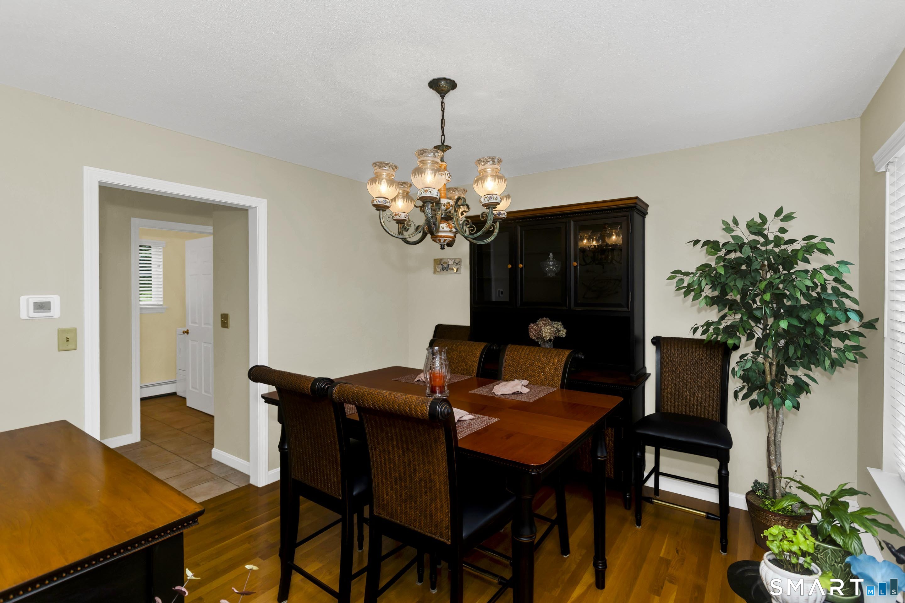 31 Broadleaf Circle Suffield, CT 06093 - Photo 5 of 19 Gallery Image 5