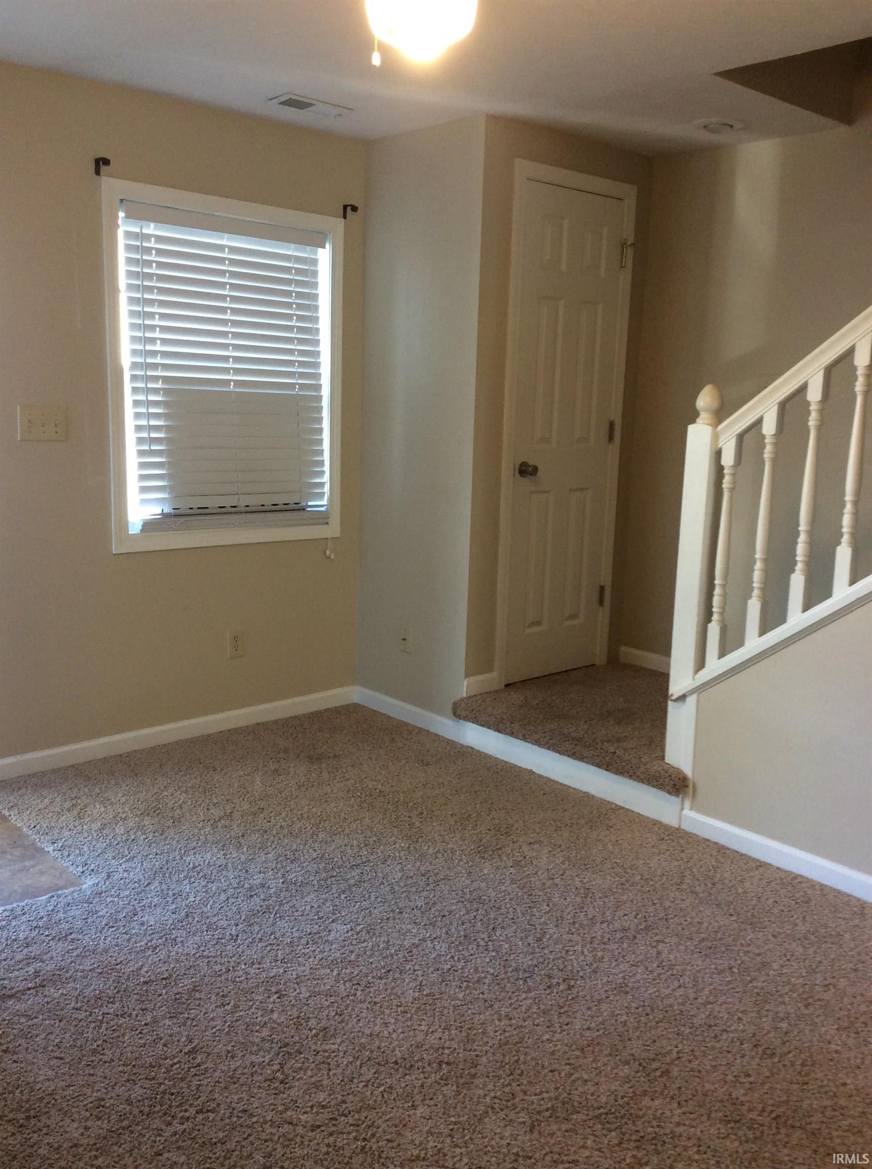 795 East Sherwood Hills Drive Bloomington, IN 47401 - Photo 12 of 16