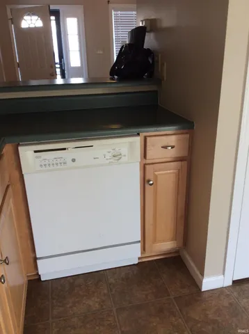 $1,200 | 795 East Sherwood Hills Drive, Bloomington, IN 47401