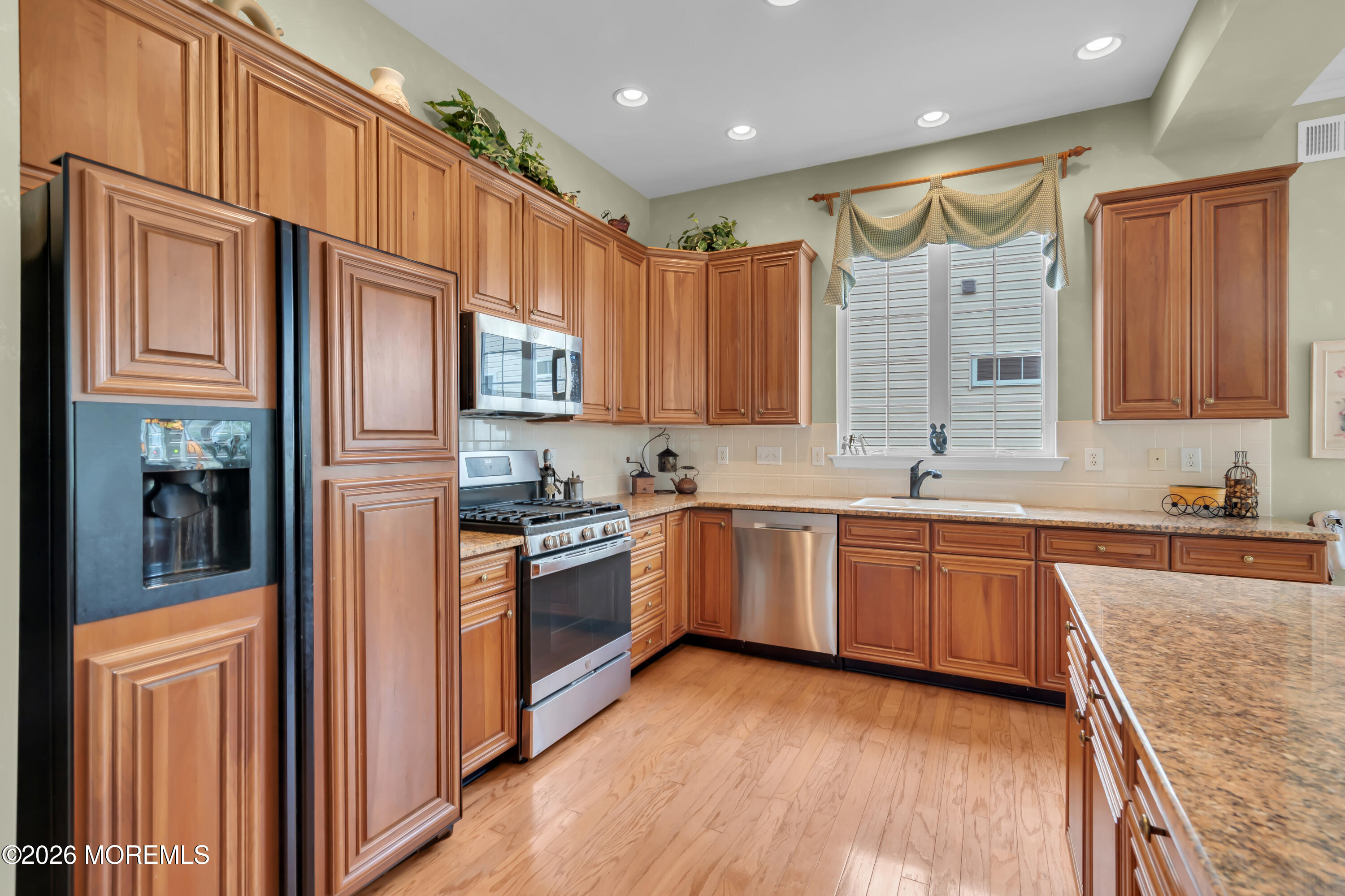 49 Shoal Road Jackson, NJ 08527 - Photo 9 of 40 15-print-DSC08527